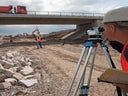 Baunivelliergerät mit Stativ, 26fach