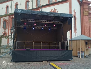 Mobile Bühne SmartStage 27 5,9x4,6m