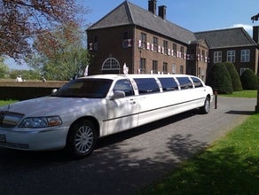 Lincoln Town Car Super-Stretch als Hochzeitsfahrzeug
