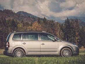 Volkswagen Touran “Lady Tara” - Mini-Camper mit 2 Schlafplätzen