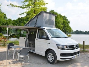 Volkswagen California - Geräumiger Kastenwagen mit Markise für 4 Personen - Saint-Louis