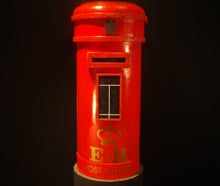 Englischer Briefkasten,Postkasten, Post, England, London, Brief