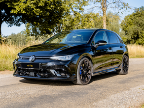 VW Golf R Limousine Mieten Sportwagen 333PS Golf GTI Clubsport