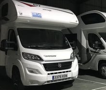 Elnagh Baron 26 G - Großer Alkoven-Camper mit Heckgarage und Platz für 6