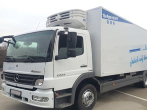 Mercedes Benz Atego 1224, Kühlkoffer mit 2 Kammern, Tiefkühler, Kühlfahrzeug, mit Ladebordwand 1500 kg Nutzlast zur Langzeitmiete, 71634 Ludwigsburg, 12 Tonner Kühllaster, Tiefkühl-LKW, Lebensmitteltransport, Kühlfahrzeuge zur Mietevon 3,5 t bis 12 t,