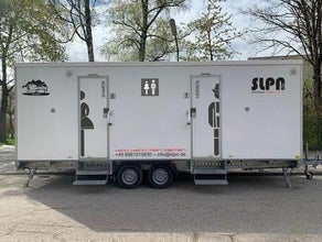 Hochwertiger Sanitäranhänger mieten - Komfort & Hygiene für Ihre Veranstaltung (Toilettenwagen, Kloanhänger, Klowagen, Toilletenanhänger)