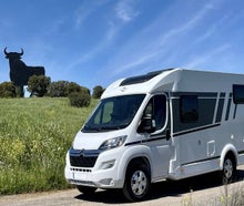 Carado Van 337 mit Einzelbetten 2/3 Personen