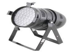 LED Floorspot mit 120 Watt mit RGB Farbmischung / kann auch aufgehängt werden / DMX-steuerbar