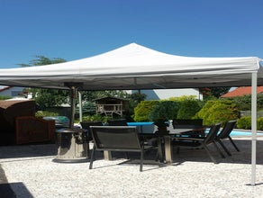 Faltpavillon / Partyzelt 3 x 3 m- mieten bei hires event
