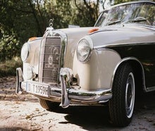 Stilvoller Oldtimer Mercedes Benz 220S von 1959 für Ihre Feier