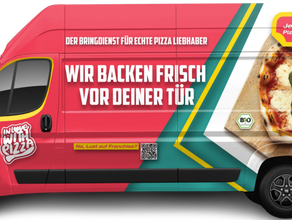 Pizzavan Foodtruck Autark + vorproduzierte neapolitanische Pizza