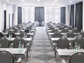 Mövenpick Hotel Stuttgart Airport&Messe