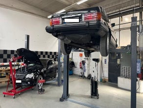 Mietwerkstatt mit Hebebühne Schrauberplatz, Hobbywerkstatt mieten