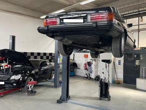 Mietwerkstatt mit Hebebühne Schrauberplatz, Hobbywerkstatt mieten