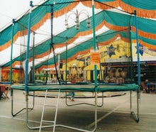 Trampolin FUNRING mit Sicherheitsnetz 4,20 Meter Durchmesser.