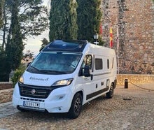 Camper Elnagh 5 Vann Sky Roof