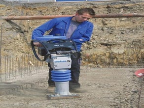 Vibrationsstampfer ca. 75 kg