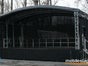 Die kostengünstige Rundbogen-Bühne für Ihr Event - 55m² große Open-Air-Trailerbühne - Galerie - Bild 2