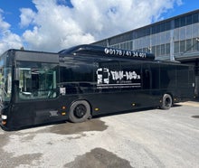 Extrem großer Partybus XXL+ mieten bis 45 Personen - Limo4vips.de