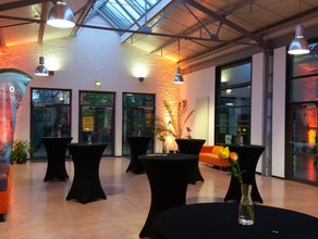 Digitalisierte Seminar- u. Konferenzräume in attraktivem Kultur- und Existenzgründerzentrum in Düren