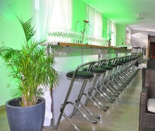 Cocktailbar mit Plexiglasfront inkl. 19% MwSt.