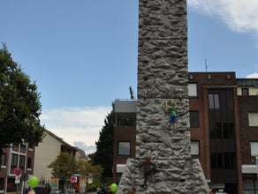 Kletterwand Gigant - Kletterberg mieten