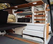 Renault Trafic 3 - Reisemobil für 5 Personen, mit Warmwasser und Heizung