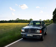 Mercedes Benz C126 500SEC in Dunkelblau