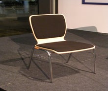 Bankettstuhl schwarz gepolstert Stuhl Stapel Bankett Reihenverbinder Stühle Konferenz