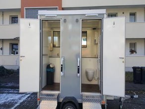 Toilettenwagen 1&1 Autark