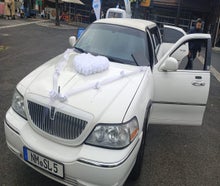 Stretchlimousine Lincoln Tow Car Weiss