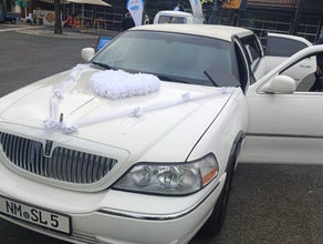 Stretchlimousine Lincoln Tow Car Weiss