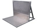 Crash Barrier, Absperrung, Crashbarrier, Stage Barrier, Stagebarrier, Demogitter, Bühnengitter, Grabengitter, mobile Absperrung, Absperrungen, Barricade, Barricades, Barrikade, Blockade, Wellenbrecher, Bühnenbarrikade,Bühnengitter