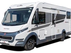 2024 zugelassener Pegaso 740 Automatik 2.3 – Luxus 4-Sitzer – Unser A-Klasse-Spitzenmodell. Mit einem normalen britischen PKW-Führerschein fahrbar. Hervorragend.