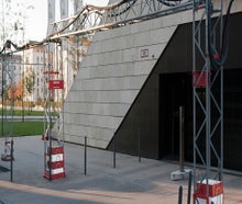 Kabelbrücke, Straßenüberquerung, Straßenüberspannung, Zufahrtsüberspannung
