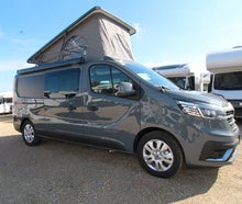 Campervan mit Aufstelldach für 4 Personen