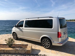 VW T6 9 Sitzer Bulli Mieten Verleih Skiurlaub Urlaub Mietwagen