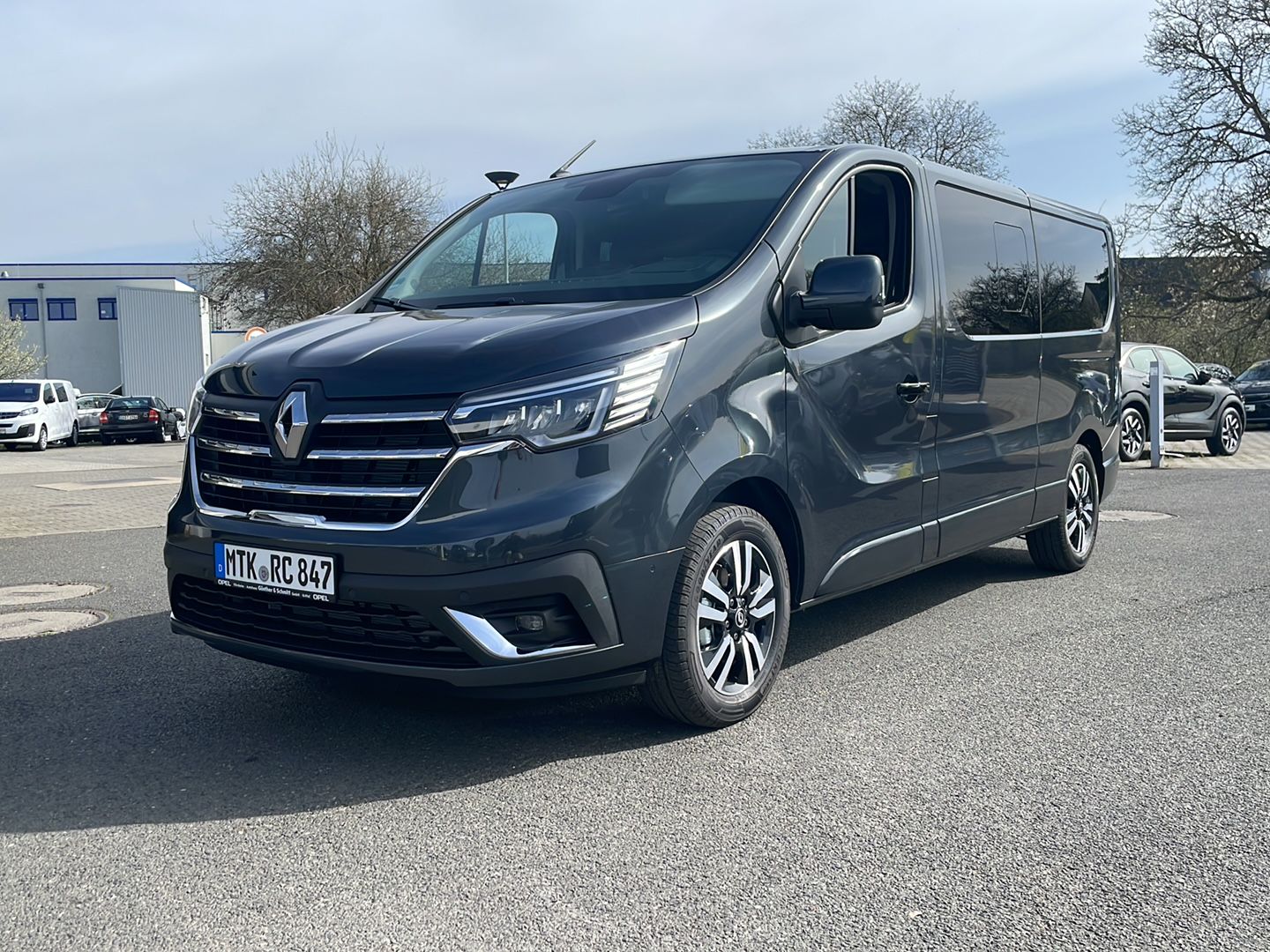 Renault Trafic 9 Sitzer
