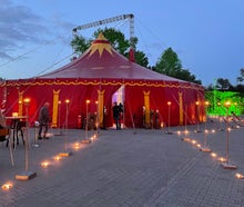 Zirkuszelt 24m - 2 Master rund - rot/gelb oder weiß-gelb-blau Gala -Firmenevent - Festival