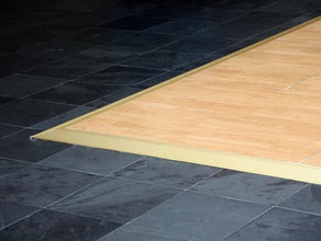 Tanzboden Tanzfläche Tanzparkett Eiche 30 m² 5x6m Bütec Tanzen Schiffsboden Stecksystem