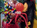 Kinderschminken,Luftballonkünstler,Stelzenläufer,Luftballonfiguren,Ballonkünstler, Luftballon - Weitflug Wettbewerb - Galerie - Bild 1