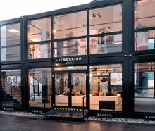 Eventcontainer, Glascontainer, VIP Lounge, Hospitality, mobile Räume, Roadshow