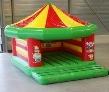 Hüpfburg Karusell mit speziellem Zikusdach 5x4x5 Der Spaß für kleine und große Kinder.