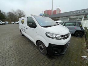 Opel Vivaro Kastenwagen – Praktischer Transporter für Umzüge und Transporte