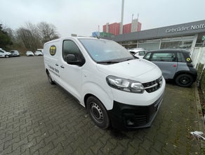 Opel Vivaro Kastenwagen – Praktischer Transporter für Umzüge und Transporte