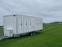 Duschcontainer / Duschanhänger mit 12 Duschen Deutschlandweite Lieferung mgl. - Galerie - Bild 1