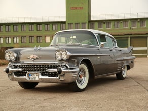Oldtimer Cadillac Sedan De Ville