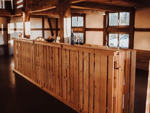 Palettenbar - Bambusbar - Leuchtbar - Zirkusbar - Spltheke - Event -  Veranstaltung, Theken & Bars - 5603358941 mieten | Erento.at