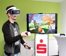 Spielstation mit Gamingkonsole und VR-Brille für Events mieten