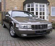 Cadillac STS